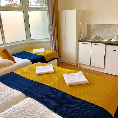 London Studio Apartments, Private Bathrooms And Parking Ilford Zewnętrze zdjęcie