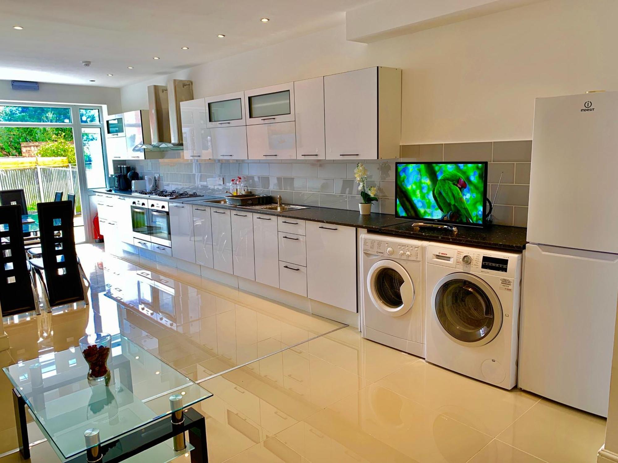 London Studio Apartments, Private Bathrooms And Parking Ilford Zewnętrze zdjęcie