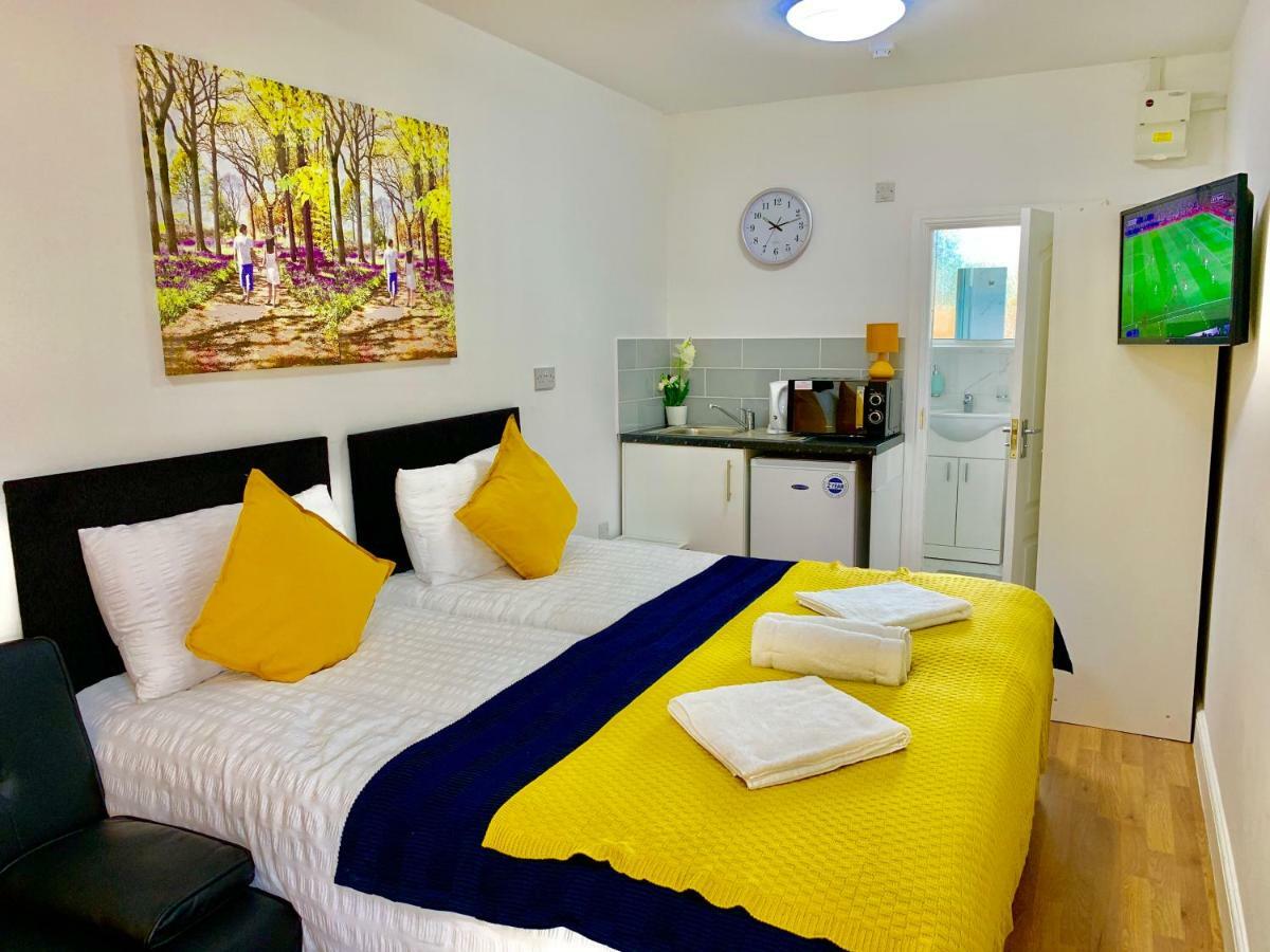 London Studio Apartments, Private Bathrooms And Parking Ilford Zewnętrze zdjęcie