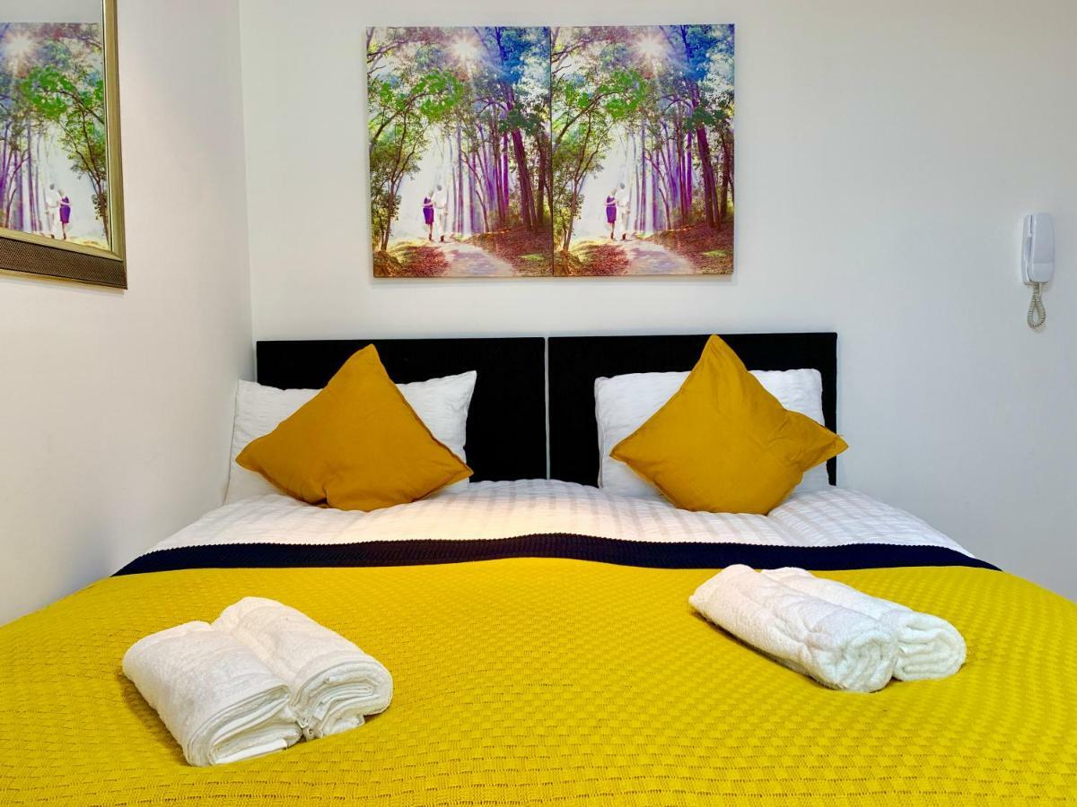 London Studio Apartments, Private Bathrooms And Parking Ilford Zewnętrze zdjęcie