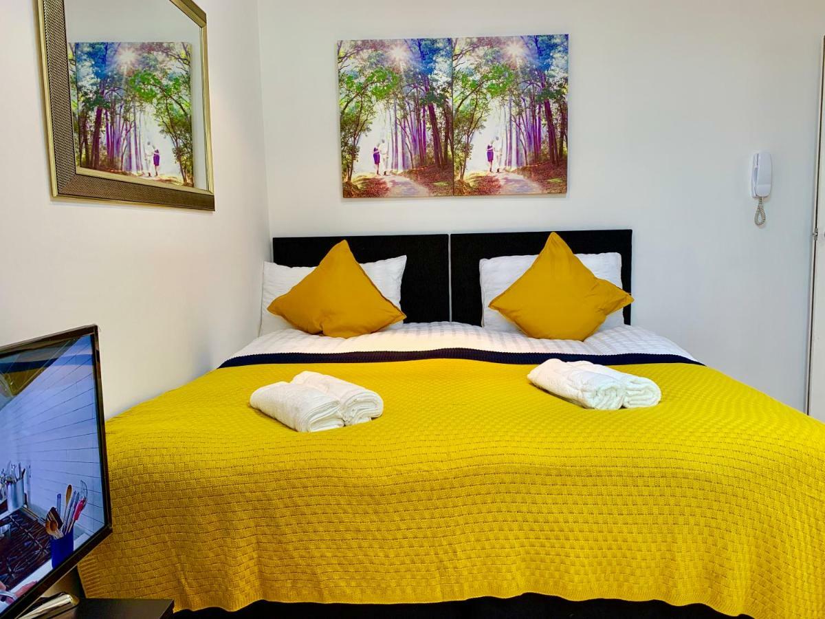 London Studio Apartments, Private Bathrooms And Parking Ilford Zewnętrze zdjęcie